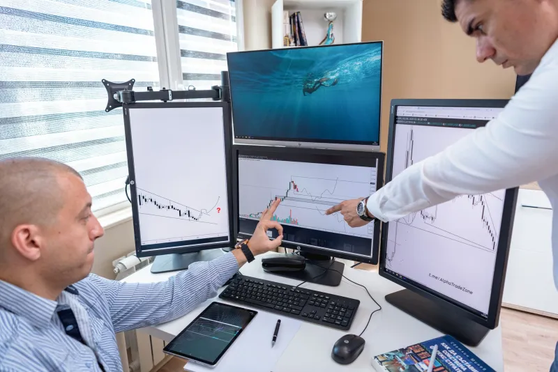 Beat the Line: How Aussie Punters Can Find Mispriced Odds in Asian Markets Before the Crowd Catches On
