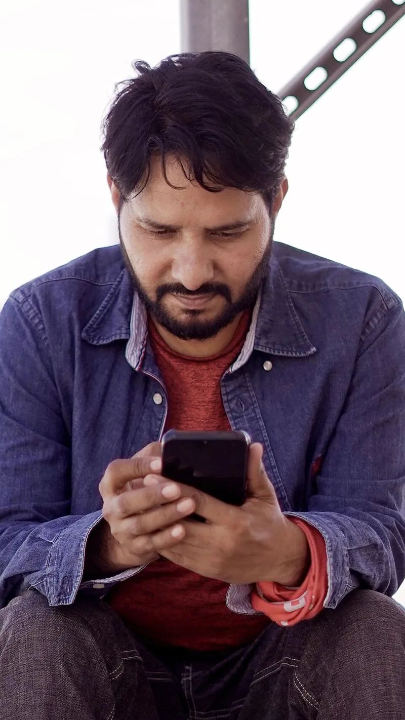 Pocket-Sized Punting: How Australia's Mobile Obsession Is Rewriting the Rules for Asia-Pacific Gaming Operators